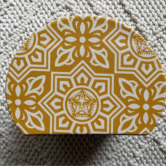 Vlando | Pink Yellow Faux Leather Jewelry Case - Picture 5 of 16